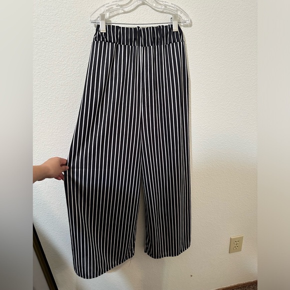 SIDRA Wide Leg Trouser Pants With Waist Tie & Black/White Stripes NWT - Picture 4 of 5